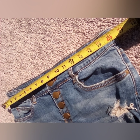 BILLABONG Distressed Denim Shorts Sz.30 - Picture 8 of 11